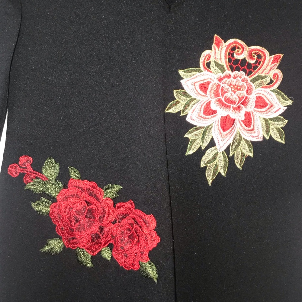 Boohoo Dress with Embroidered Flowers Black - Picture 3 of 5